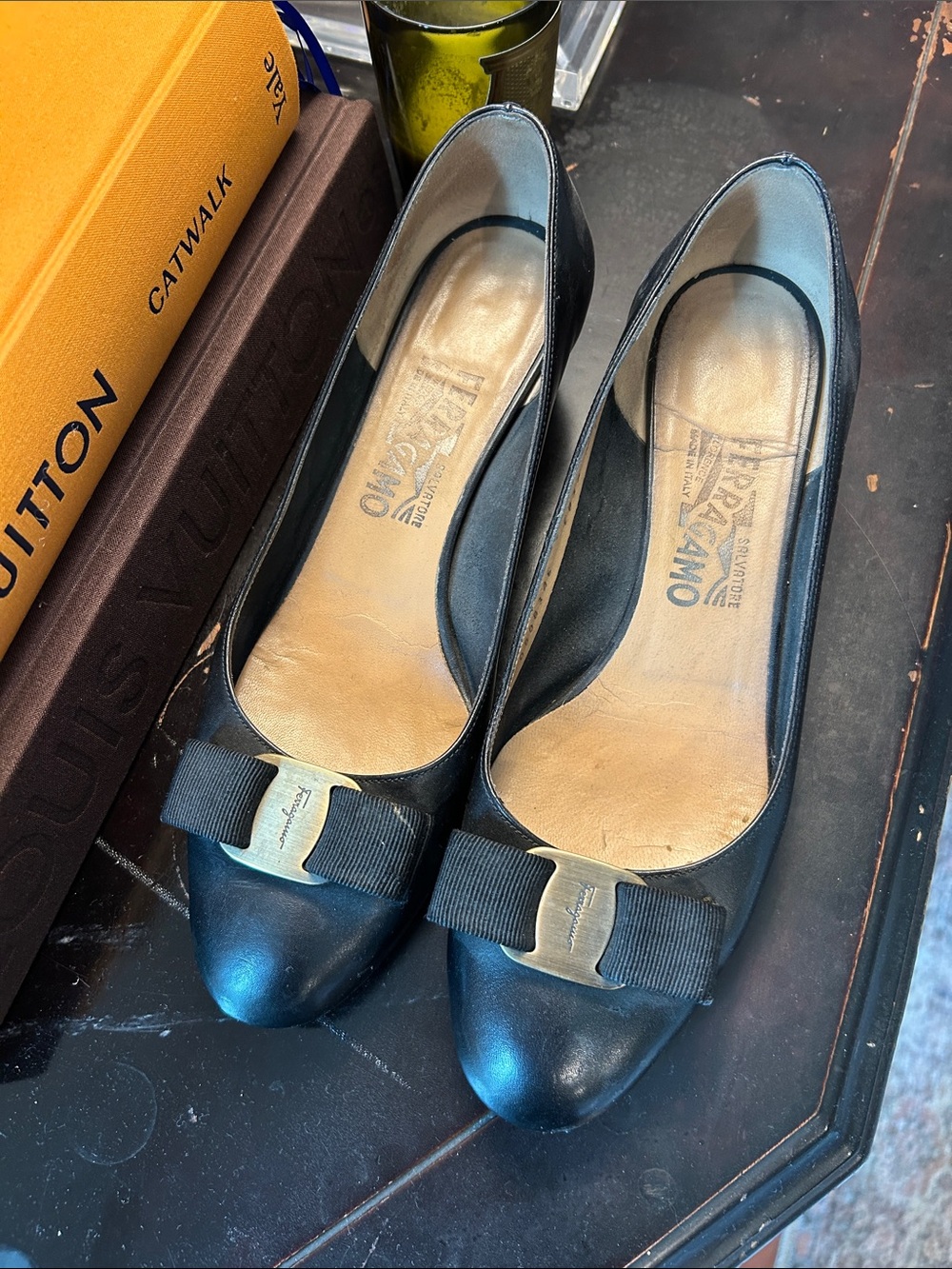 Salvatore Ferragamo Black Vara Bow Leather Flats Size 7.5